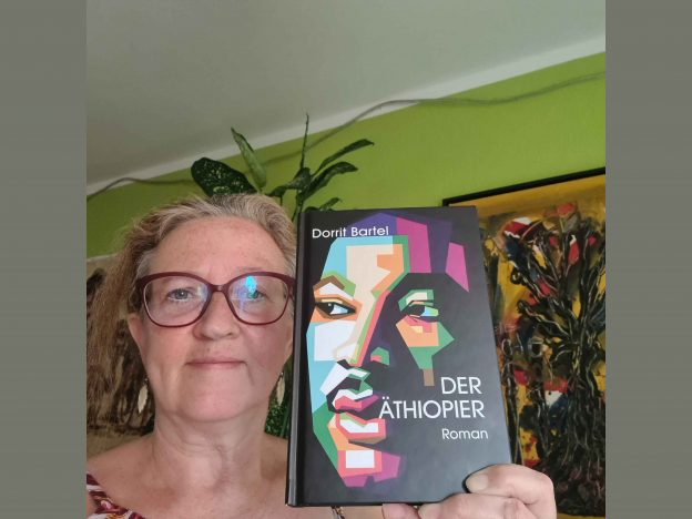 Dorrit Bartel mit ihrem neuen Roman „Der Äthiopier“